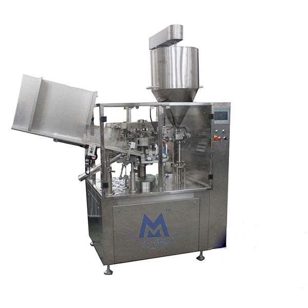 大（dà）型全自動軟管機